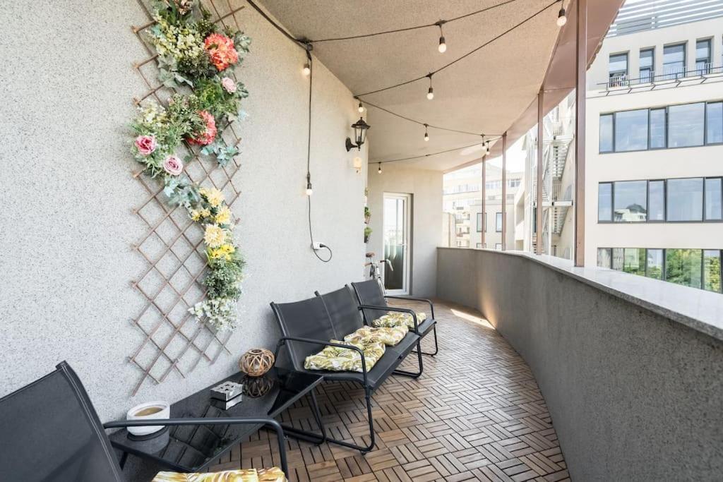 Intercontinental Apart - Massage Terrace Fireplace Bucureşti Ngoại thất bức ảnh